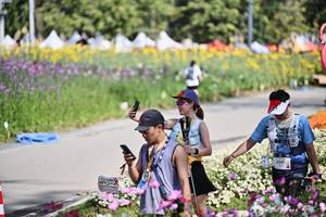 BIB: 
                            <button type="button" onclick="openModal(27794441)" class="btn btn-primary btn-sm float-right btn-popup" data-toggle="modal" data-target=".modal-high-quality">
                        <i class="fas fa-shopping-cart"></i> Add to Cart
                    </button>
                                            <button type="button" onclick="isThisMe(27794441, true)" class="btn btn-success btn-sm float-right btn-popup btn-isme hidden" data-toggle="tooltip" data-placement="bottom" title="นี่คือรูปของคุณใช่ไหม คลิกที่นี่เพื่อเอาเข้าอัลบั้ม">
                        <i class="fas fa-plus"></i> Add to album
                    </button>
                    <button type="button" onclick="isThisMe(27794441, false)" class="btn btn-warning btn-sm float-right btn-popup btn-isnotme hidden">
                        <i class="fas fa-ban"></i> Remove from album
                    </button>